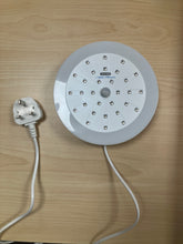 Load image into Gallery viewer, 便攜式 UVC 紫外線消毒燈-J-SUN1