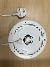 Load image into Gallery viewer, 便攜式 UVC 紫外線消毒燈-J-SUN1